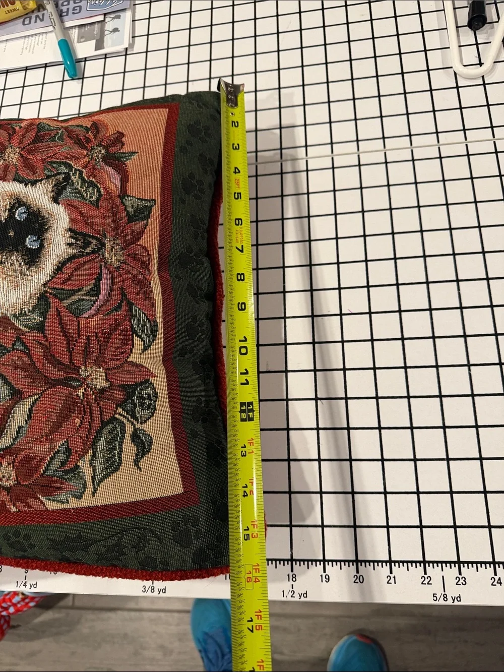 Vintage Holiday Siamese Cat Decorative Pillow - Red & Green